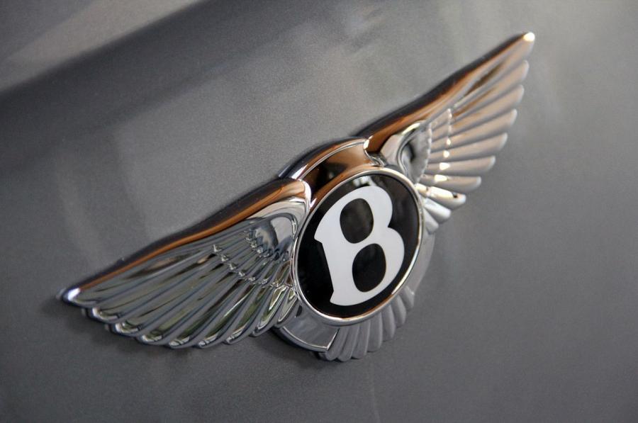  Bentley Continental GTC 2012 года  (фото 41 из 141)